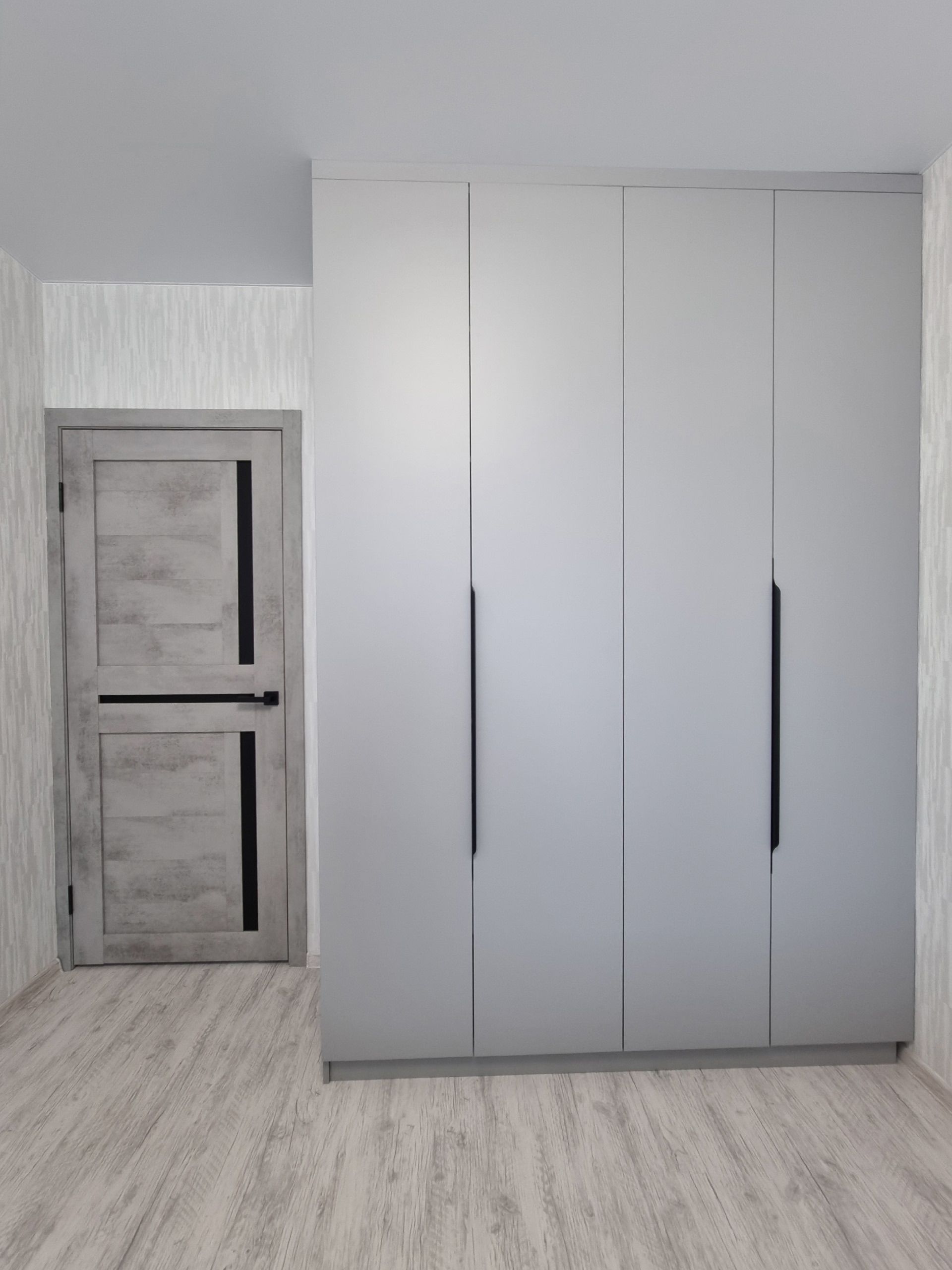 Кровать в спальню 1